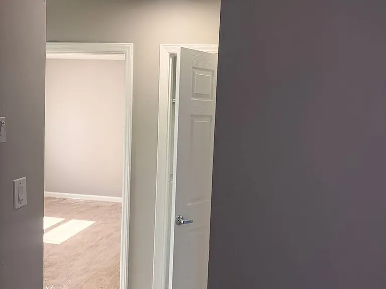 3924 Conway Ave — Photo 3