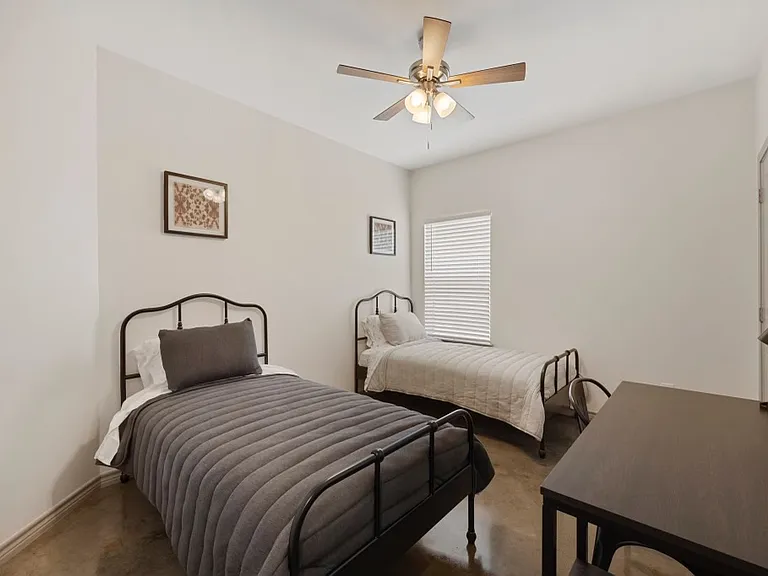 Lindale Landing North/South — Photo 17