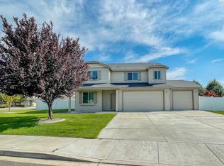 2829 Timberline Dr, West Richland, WA