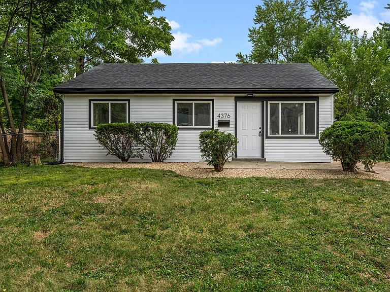 4376 Curundu Ave — Photo 3