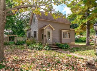 222 Dakota St, West Saint Paul, MN 55118