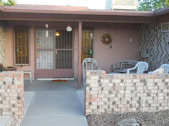 2nd image of 3152 Hector Dr