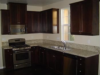 2nd image of 206 W Sparkleberry Ave