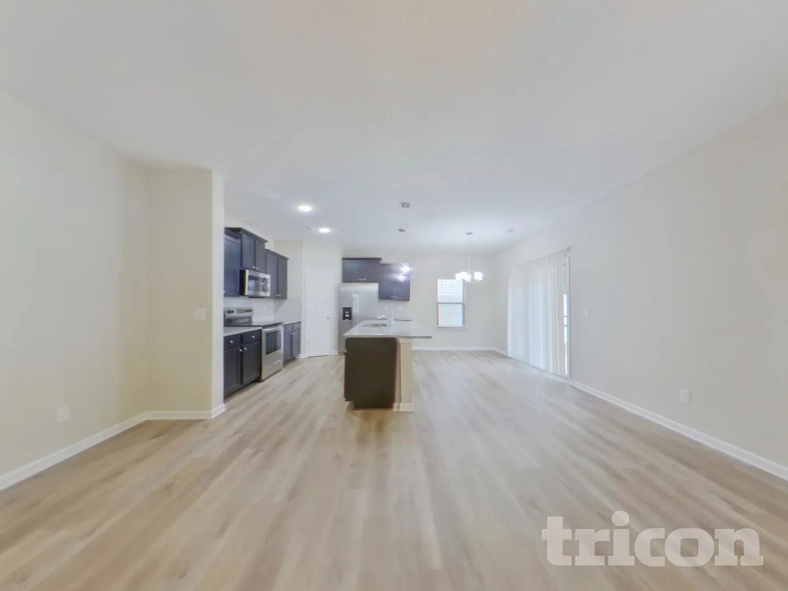 213 Spring Knoll Drive Charlotte NC — Photo 2