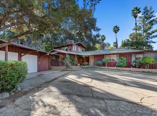 2180 Gainsborough Dr, Riverside, CA 92506