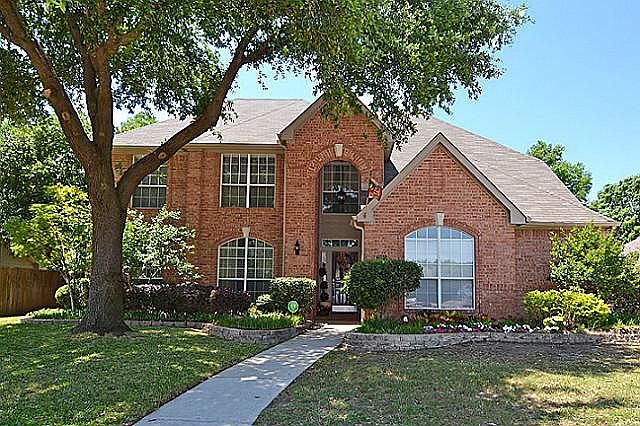 1st image of 3105 Almond Dr