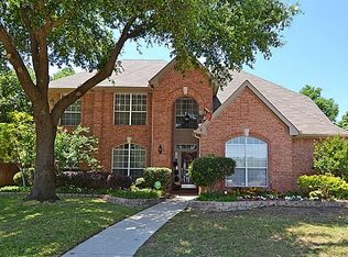 3105 Almond Dr, Flower Mound, TX 75028
