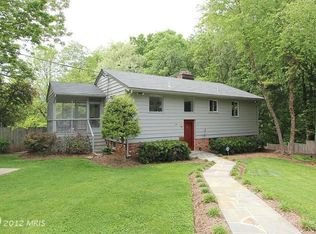 6504 E Halbert Rd, Bethesda, MD 20817