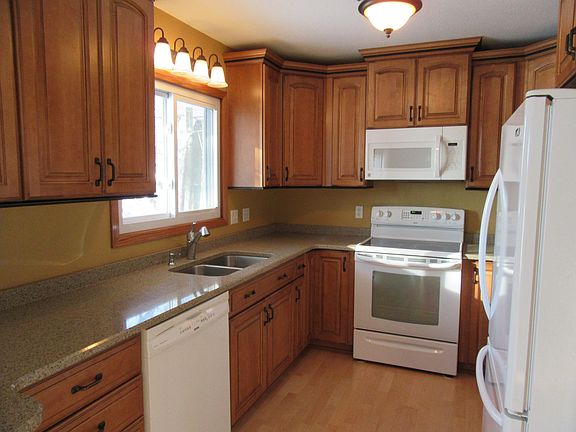 5th image of 4340 Channel Ln NE