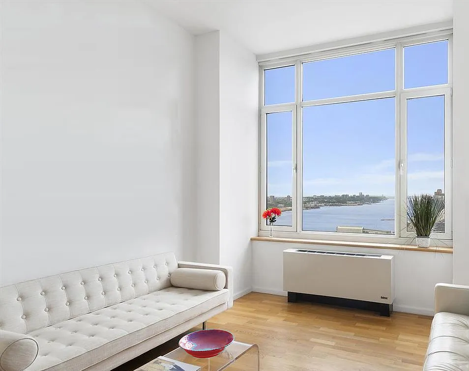 635 West 42nd Street — Photo 1