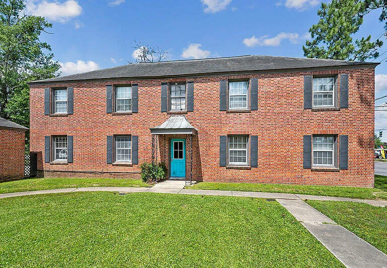 4238 Perkins Rd — Photo 1