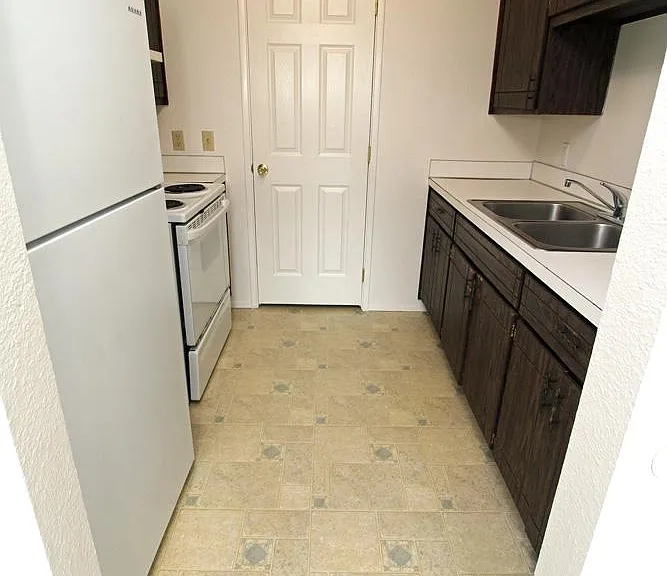 511 Terra Eden St #2 — Photo 8