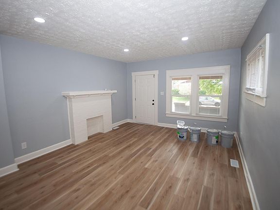5th image of 1230 N Lasalle St