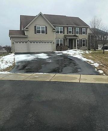 1st image of 2373 River Hills Ln