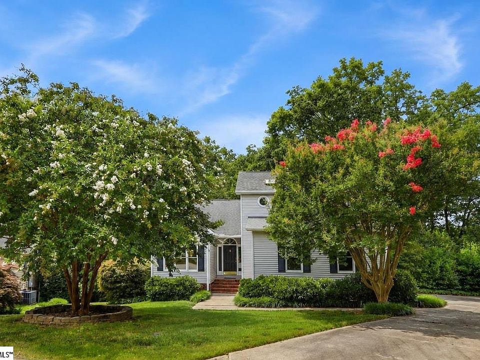 1st image of 319 Wild Rice Dr