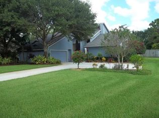 637 SW Wood Creek Dr, Palm City, FL 34990