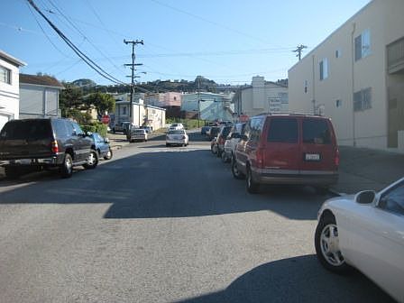 4th image of 366 Pope St