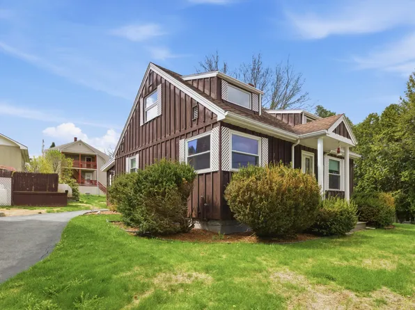 5 Lynn Street, Lewiston, ME 04240
