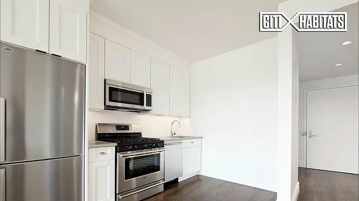 Rented by Citi Habitats | media 36