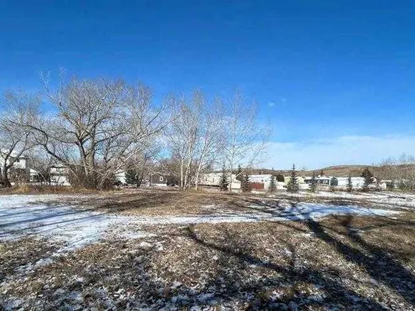 3 Oxfo Rd, Drive Carbon, AB T0J 0L0