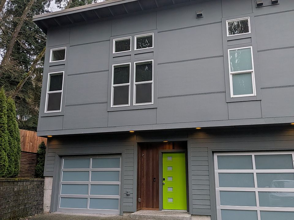 2020 Built DADU, the 1 car gargage is to the left of the front door.