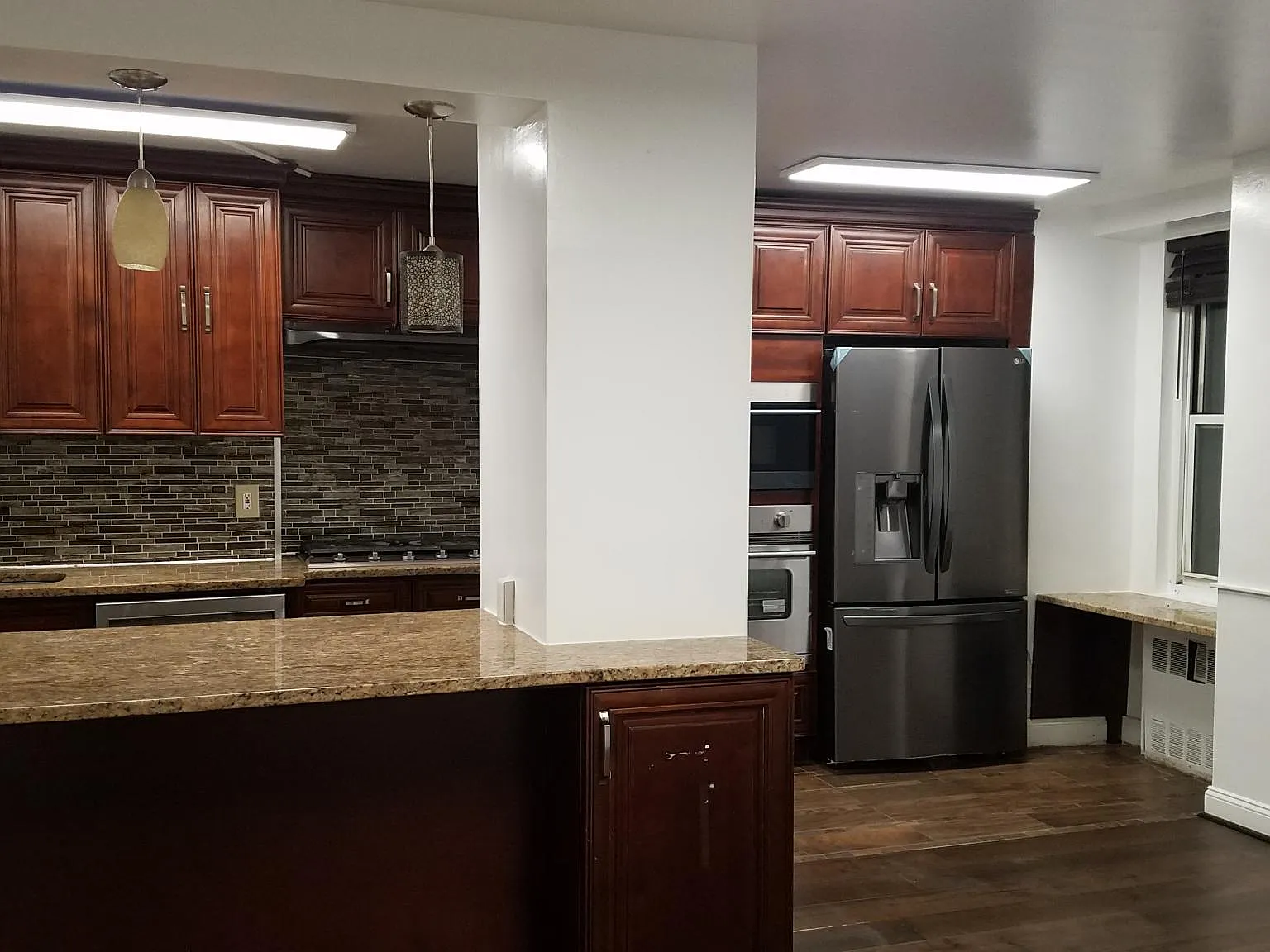 1 bed, 950 sqft, $2,600 — Photo 3