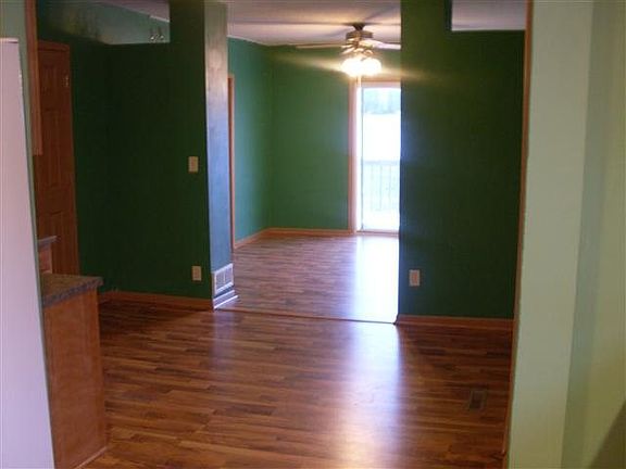 5th image of 7444 Thrush Ave