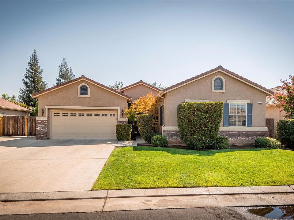 1st image of 8362 N Thyme Way