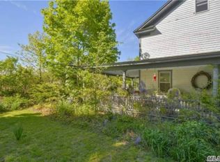 600 Main Rd, Laurel, NY 11948