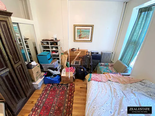 Rented by ZealEstate Group Inc | media 23