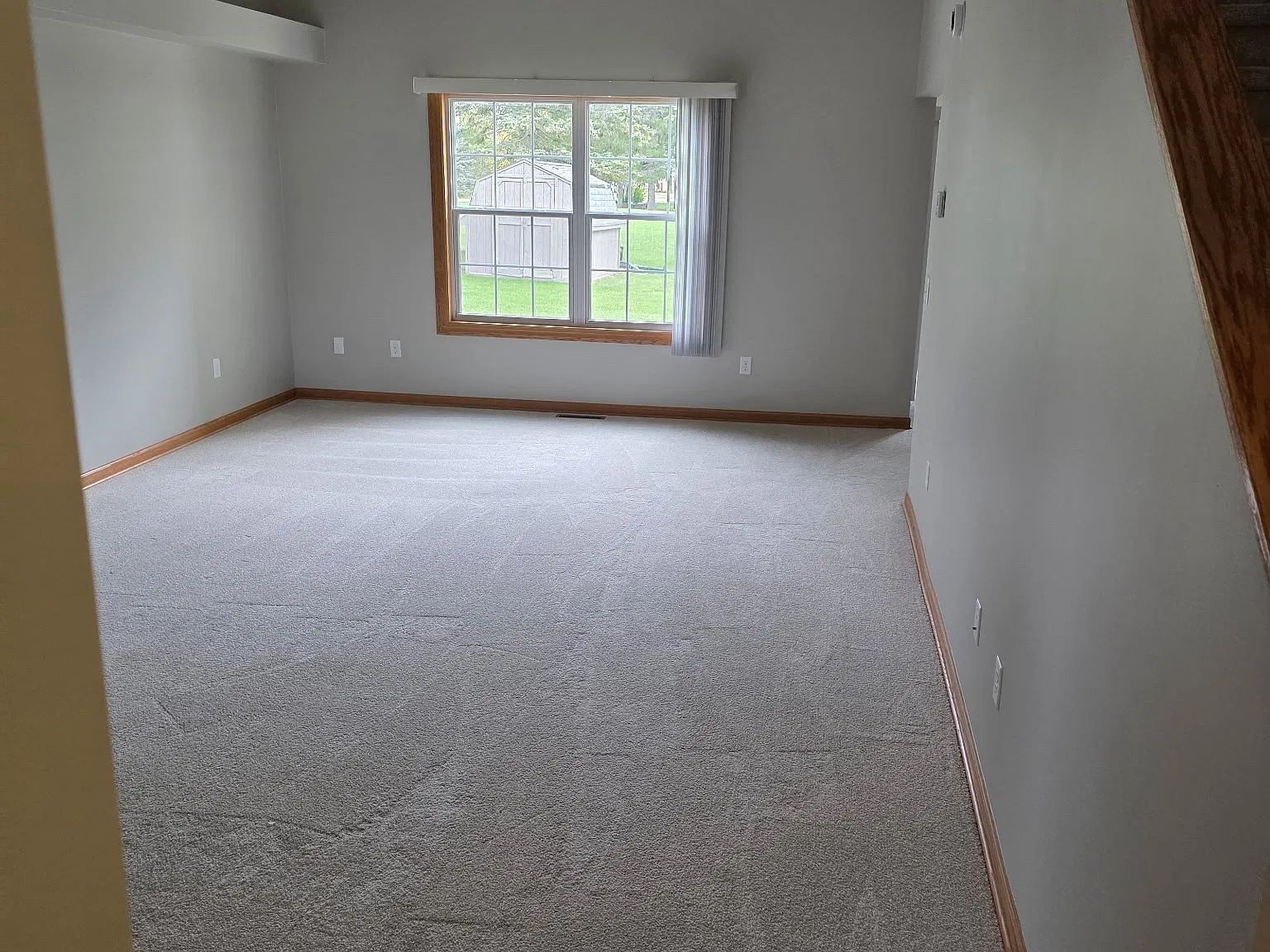 3 bed, 1875 sqft, $2,200 — Photo 2