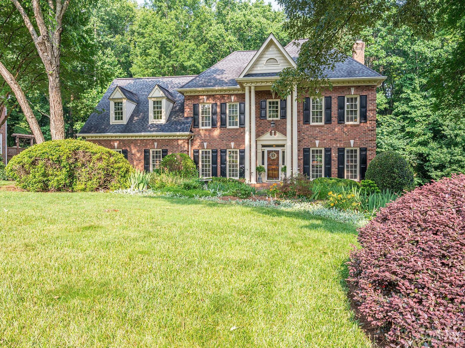 3707 Radbourne Blvd, Charlotte, NC 28269 Zillow