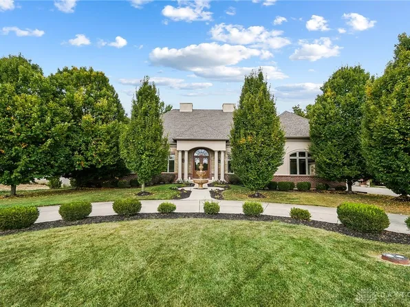 2781 Scarborough Pl, Xenia, OH 45385