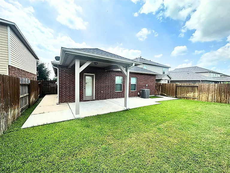8218 Nagy Hill St — Photo 29