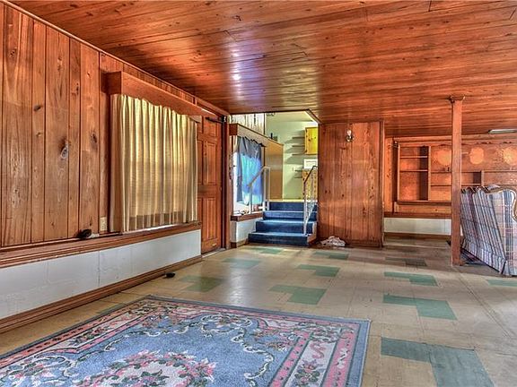 3rd image of 3131 Cleveland Heights Blvd