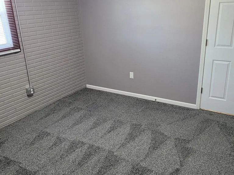 4712 Western Ave — Photo 21