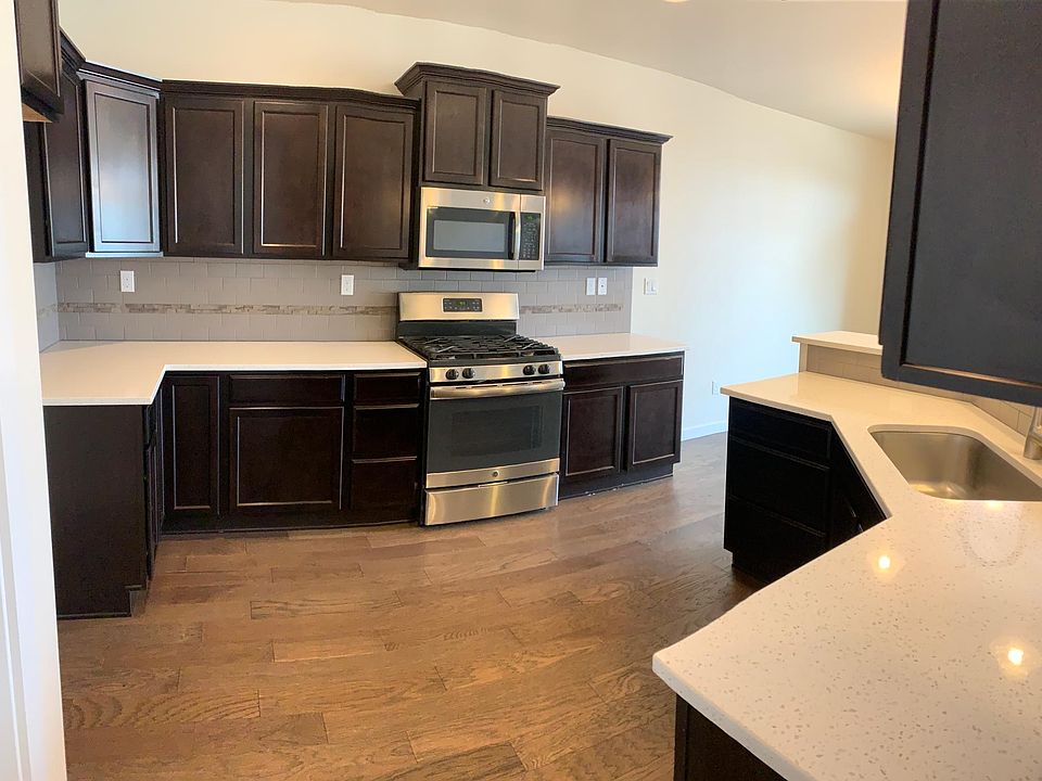 2nd image of 1346 N Heath Ave