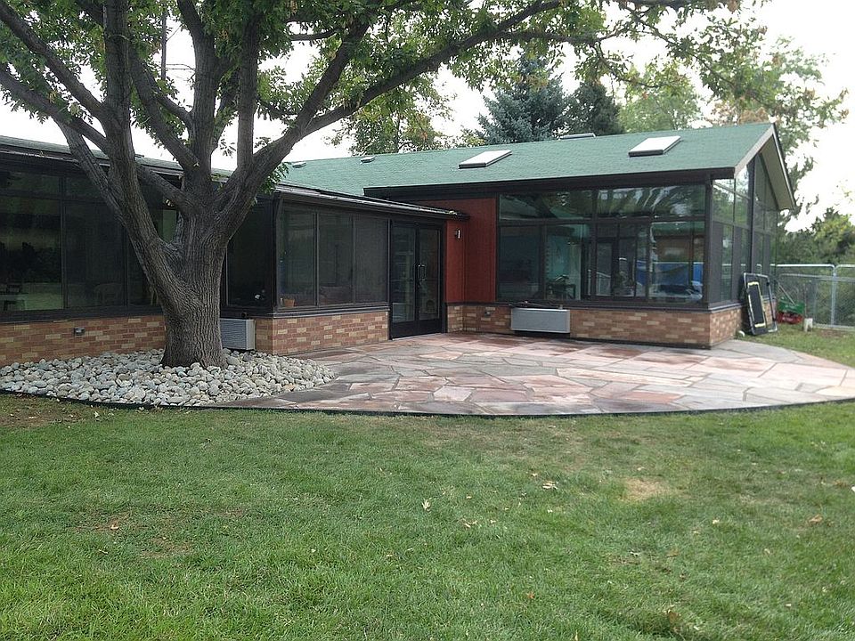 2nd image of 1755 S Sheridan Blvd