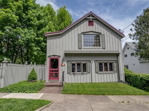 2 Church St, Hammondsport, NY 14840