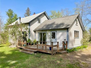 305 Arcadia Rd, Richmond, RI 02832