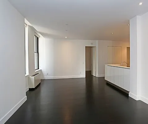 Rented by 25 Broad (LCOR) | media 24