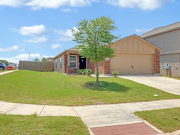 2nd image of 3885 NORTHAVEN TRL