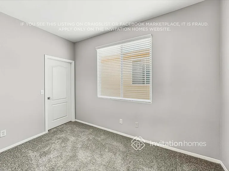 4028 Villeroy Ave — Photo 14