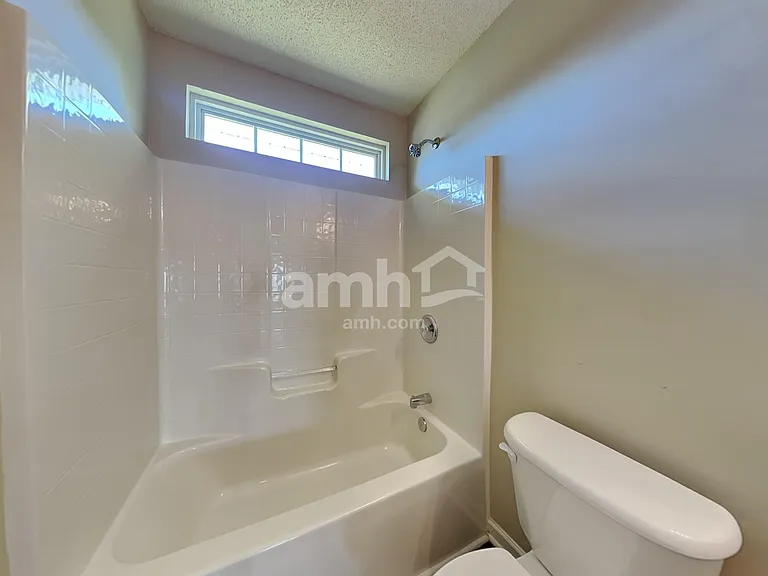 720 Waterbrook Ln — Photo 18