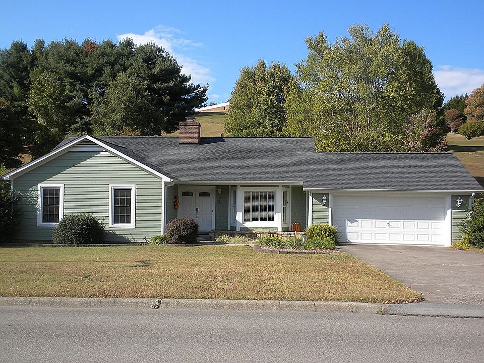 1st image of 336 Lewis Ln