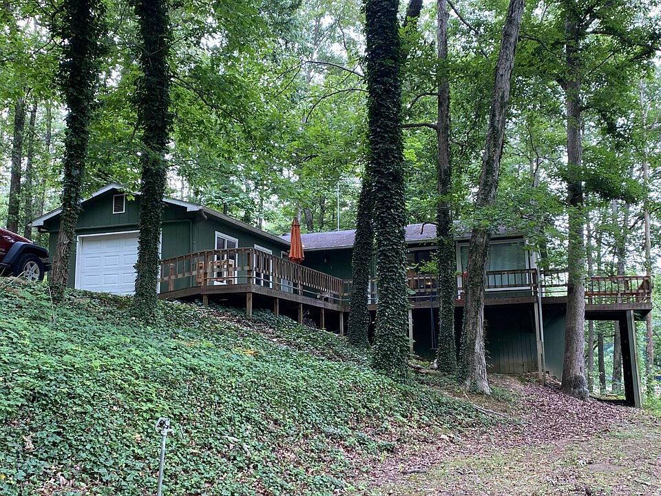1st image of 4701 N Echo Lake Cir
