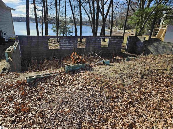 N Rock Lake Dr #10, Vestaburg, MI 48891