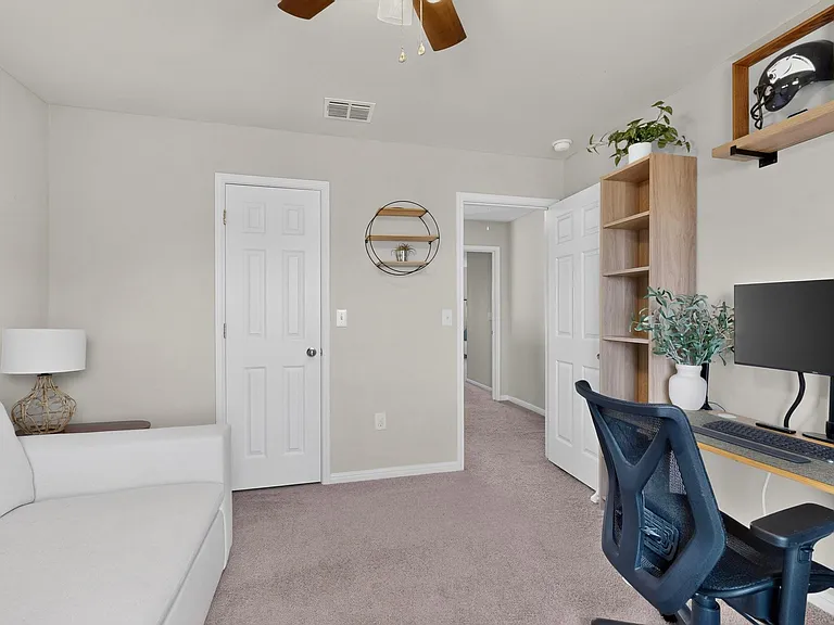 132 Wapiti Rd — Photo 16
