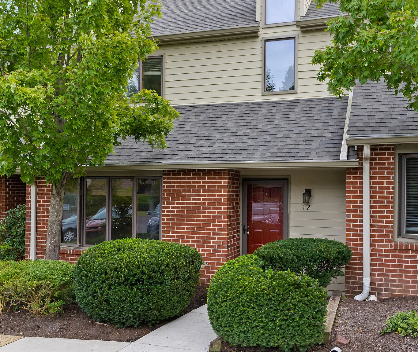 3 bed, 1978 sqft, $3,600 — Photo 1