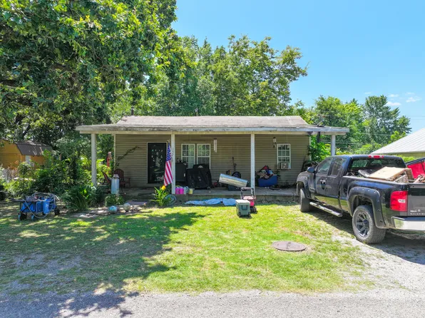 137 W Cheyenne Ave, Langley, OK 74350